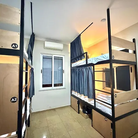 Pmg 호스텔 티라나